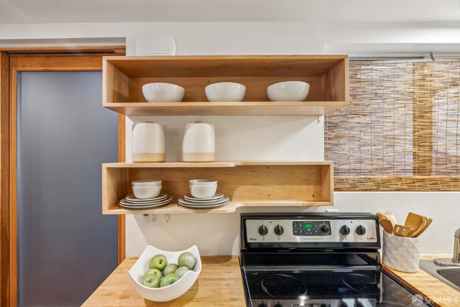 Photo #6: 426100952 Listing: Photo #6