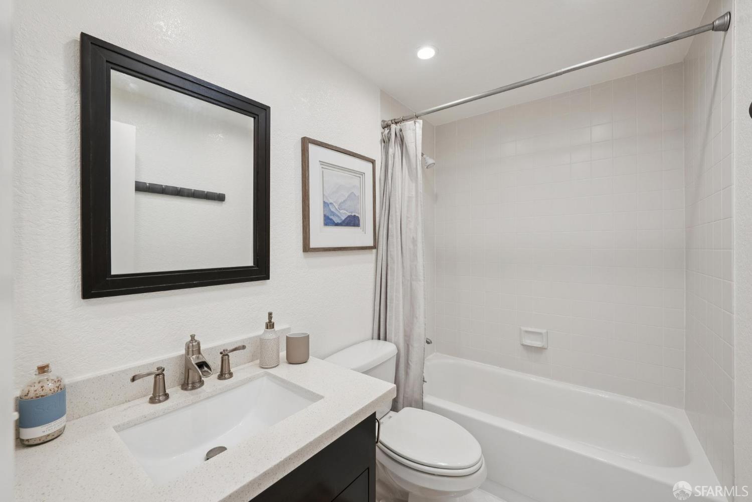 Photo #22: 426101251 Listing: Photo #22