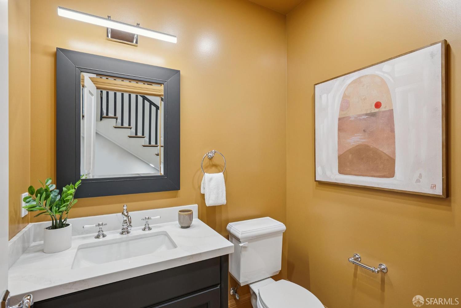 Detail Gallery Image 23 of 72 For 330 Locust St, San Francisco,  CA 94118 - 5 Beds | 5/1 Baths