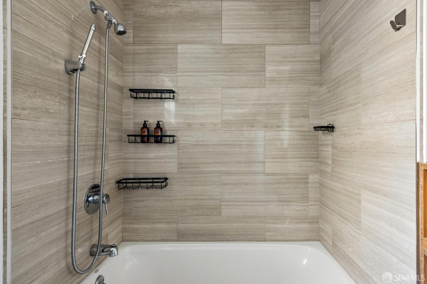 Detail Gallery Image 14 of 18 For 178 Clinton Park a,  San Francisco,  CA 94103 - 0 Beds | 1 Baths