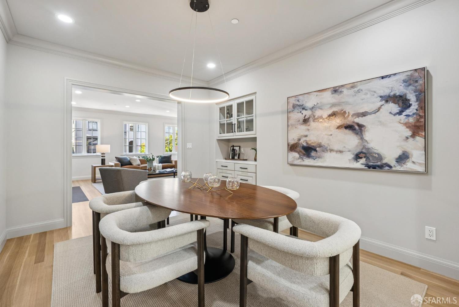 Detail Gallery Image 8 of 72 For 330 Locust St, San Francisco,  CA 94118 - 5 Beds | 5/1 Baths