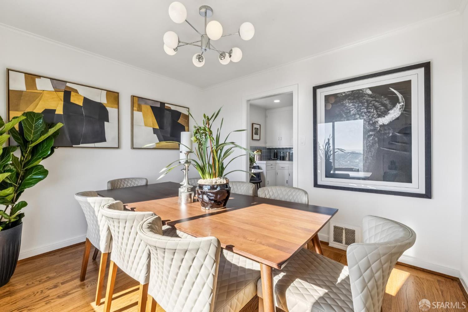 Detail Gallery Image 31 of 90 For 591 Los Palmos Dr, San Francisco,  CA 94127 - 4 Beds | 2 Baths