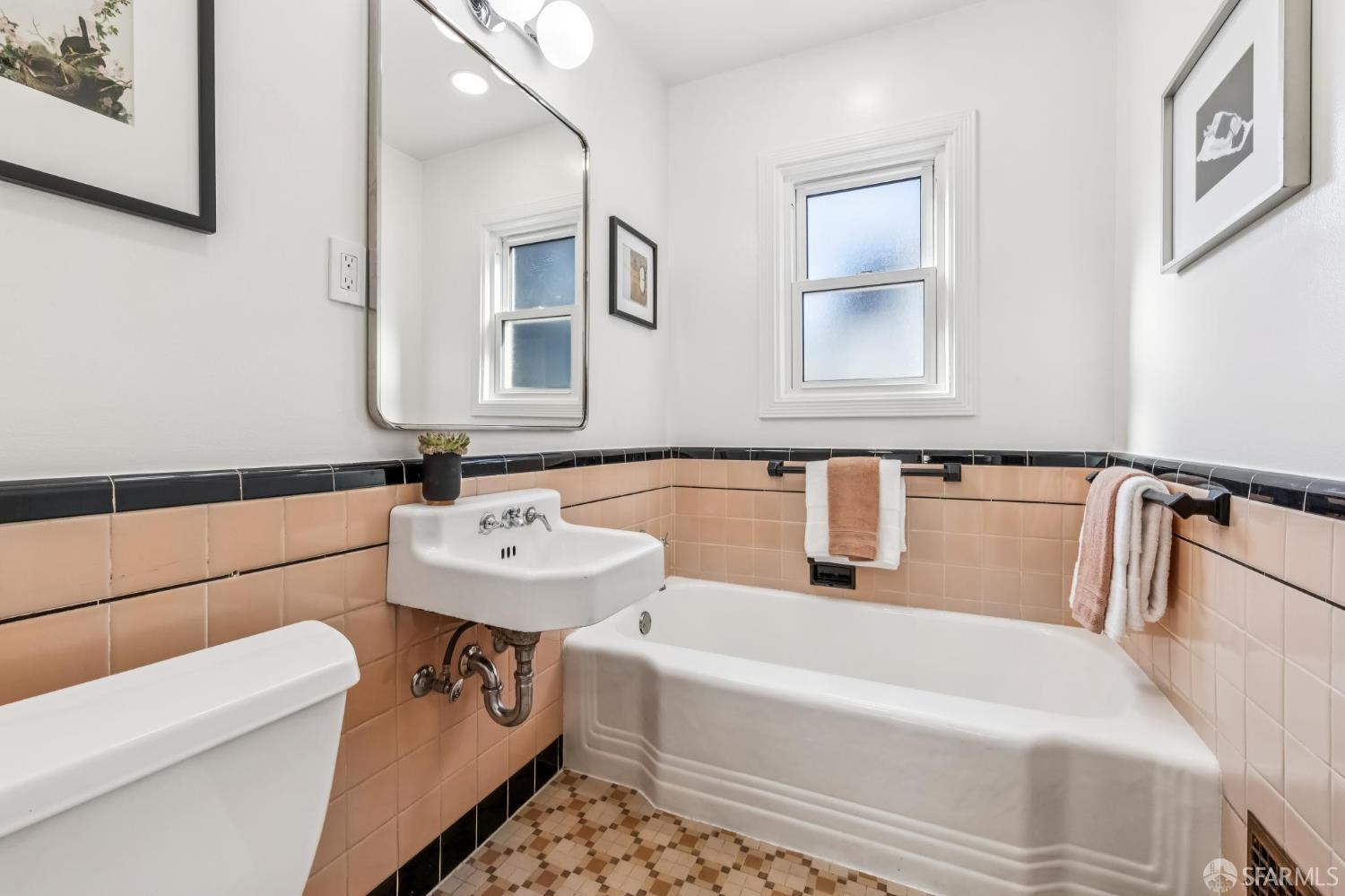 Detail Gallery Image 50 of 90 For 591 Los Palmos Dr, San Francisco,  CA 94127 - 4 Beds | 2 Baths