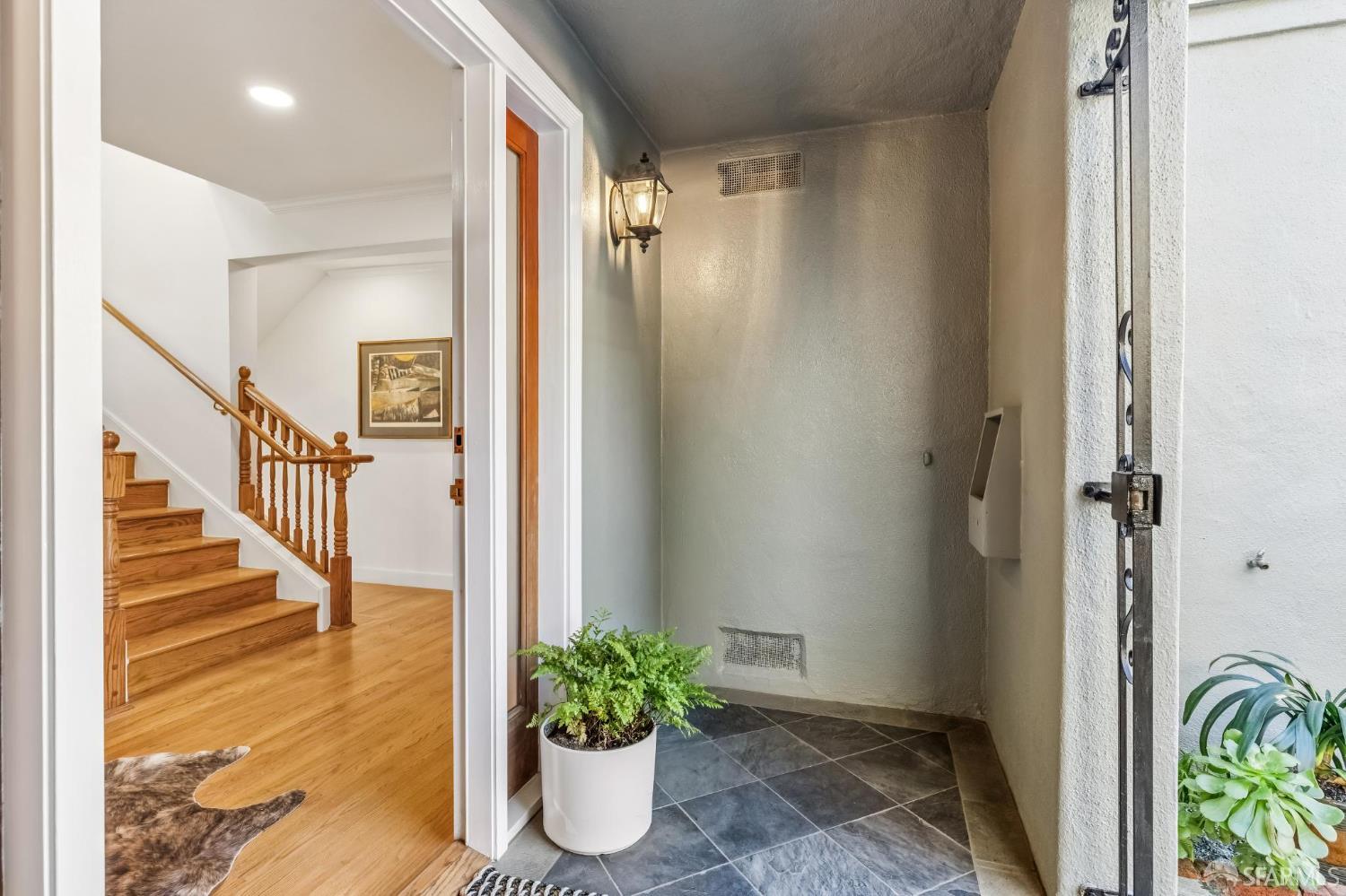 Detail Gallery Image 12 of 90 For 591 Los Palmos Dr, San Francisco,  CA 94127 - 4 Beds | 2 Baths