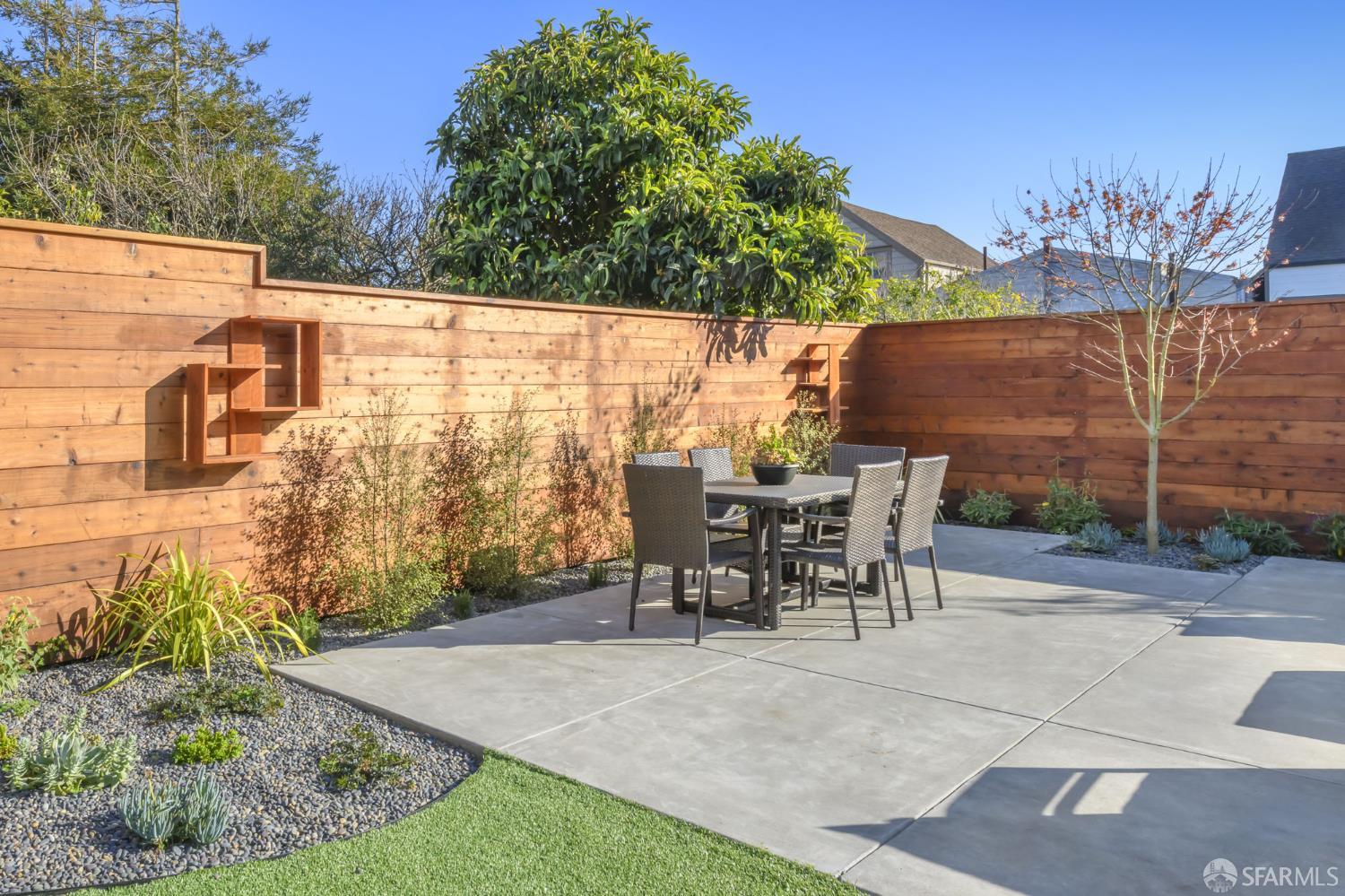 Detail Gallery Image 35 of 37 For 155 Flood Ave, San Francisco,  CA 94131 - 3 Beds | 2/1 Baths