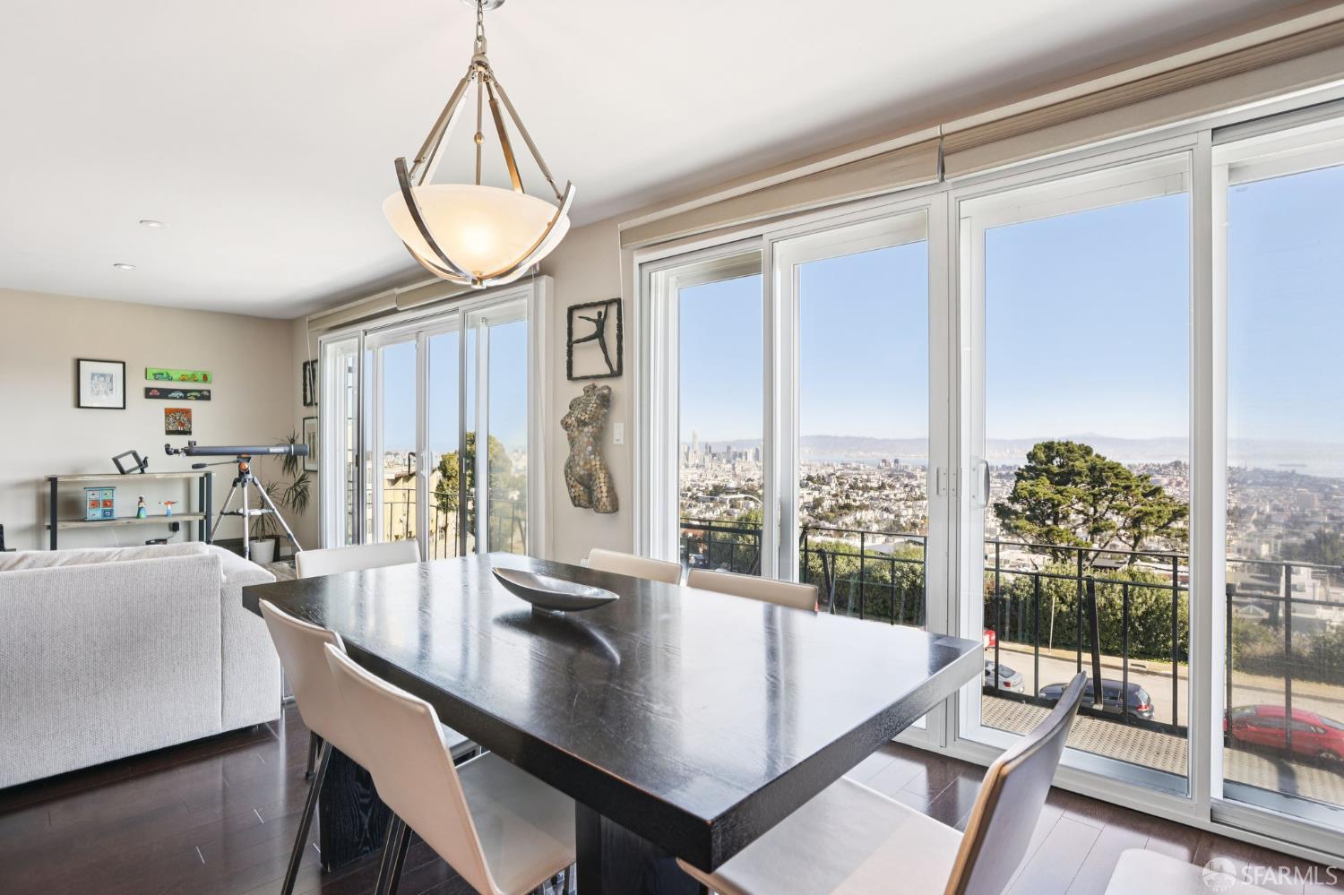 Detail Gallery Image 8 of 73 For 172 Portola Dr, San Francisco,  CA 94131 - – Beds | – Baths