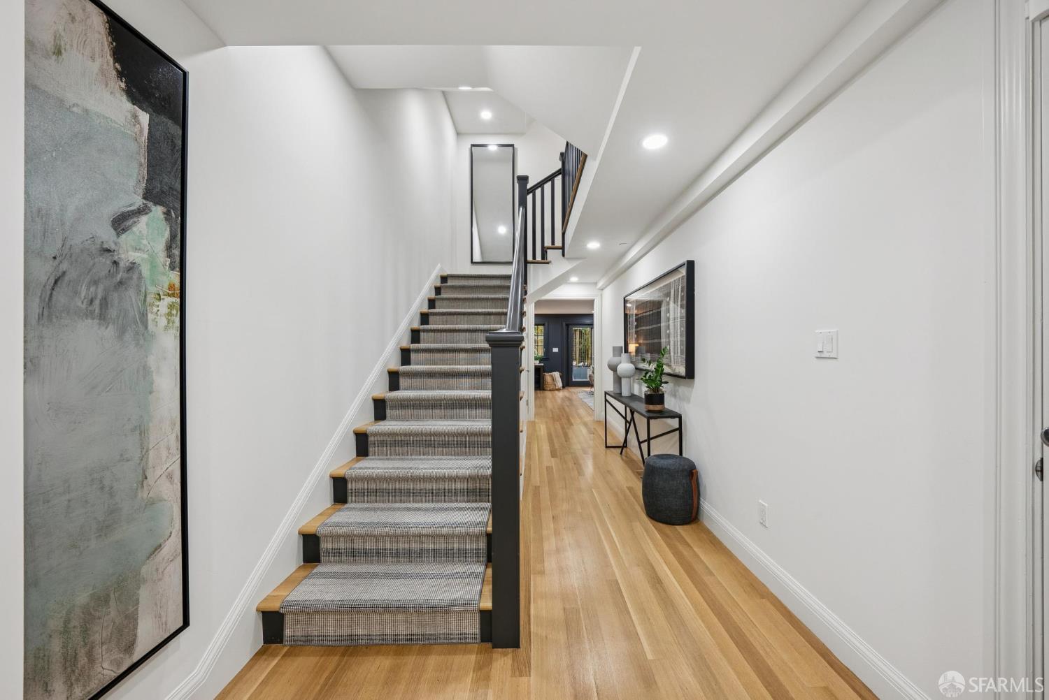 Detail Gallery Image 58 of 72 For 330 Locust St, San Francisco,  CA 94118 - 5 Beds | 5/1 Baths