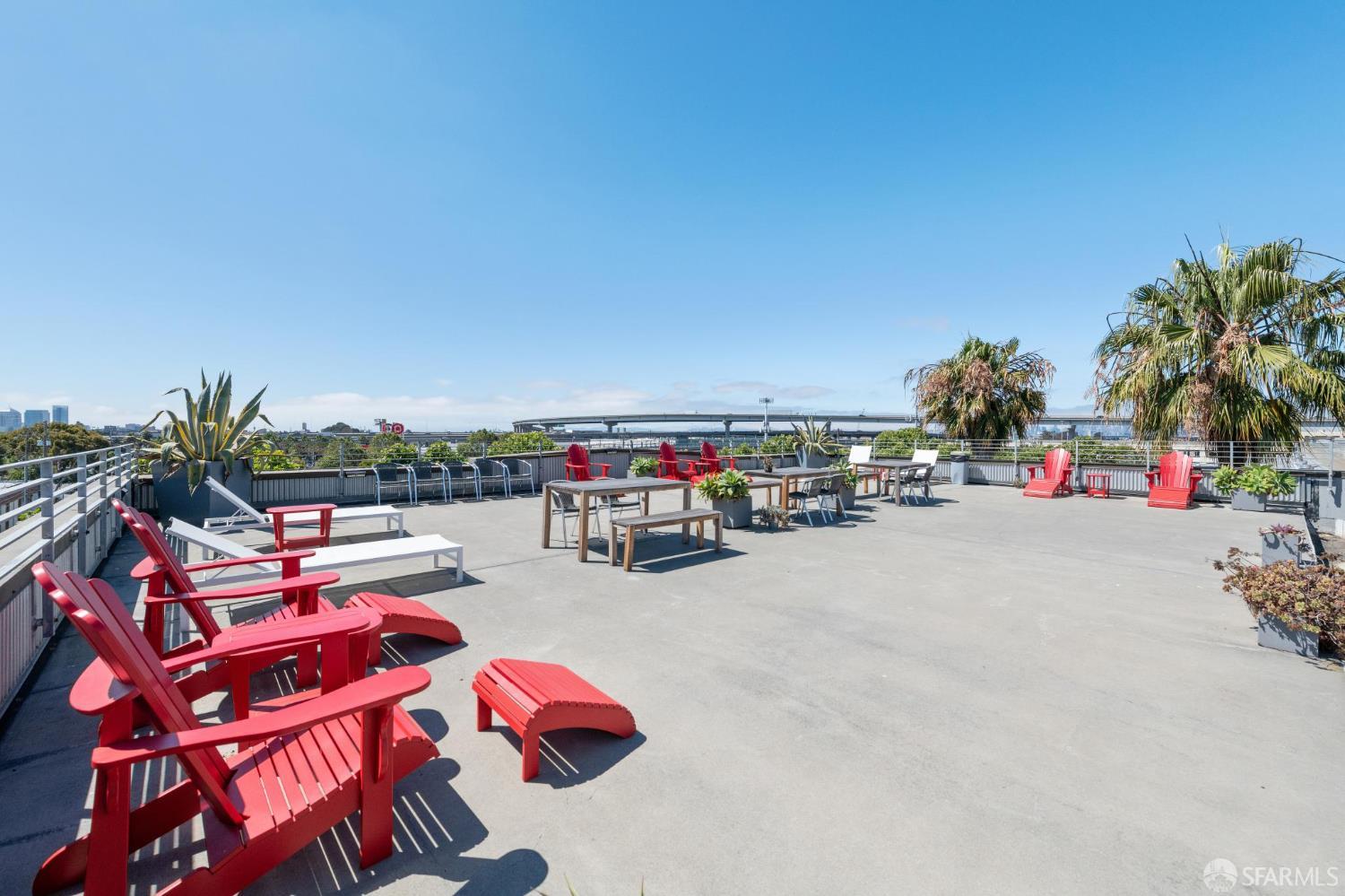 Detail Gallery Image 5 of 17 For 1510 Park Ave #B,  Emeryville,  CA 94608 - 1 Beds | 1 Baths