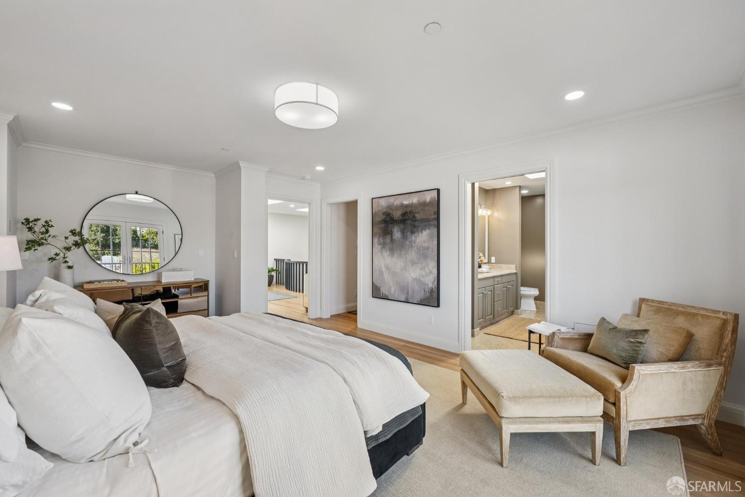 Detail Gallery Image 41 of 72 For 330 Locust St, San Francisco,  CA 94118 - 5 Beds | 5/1 Baths