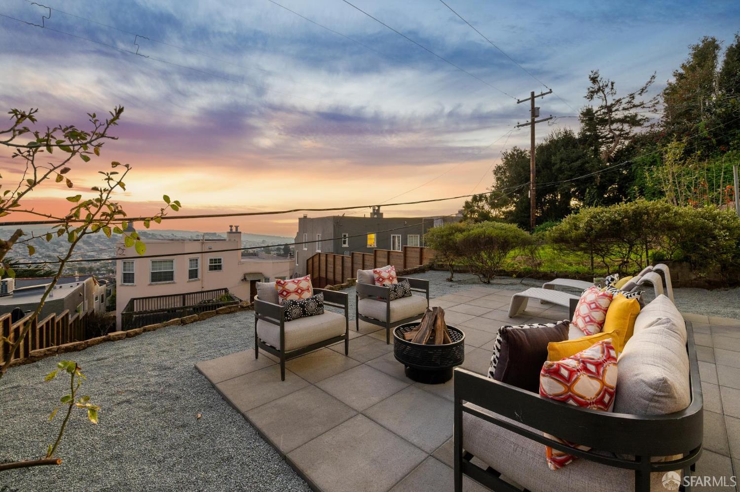 Detail Gallery Image 79 of 90 For 591 Los Palmos Dr, San Francisco,  CA 94127 - 4 Beds | 2 Baths