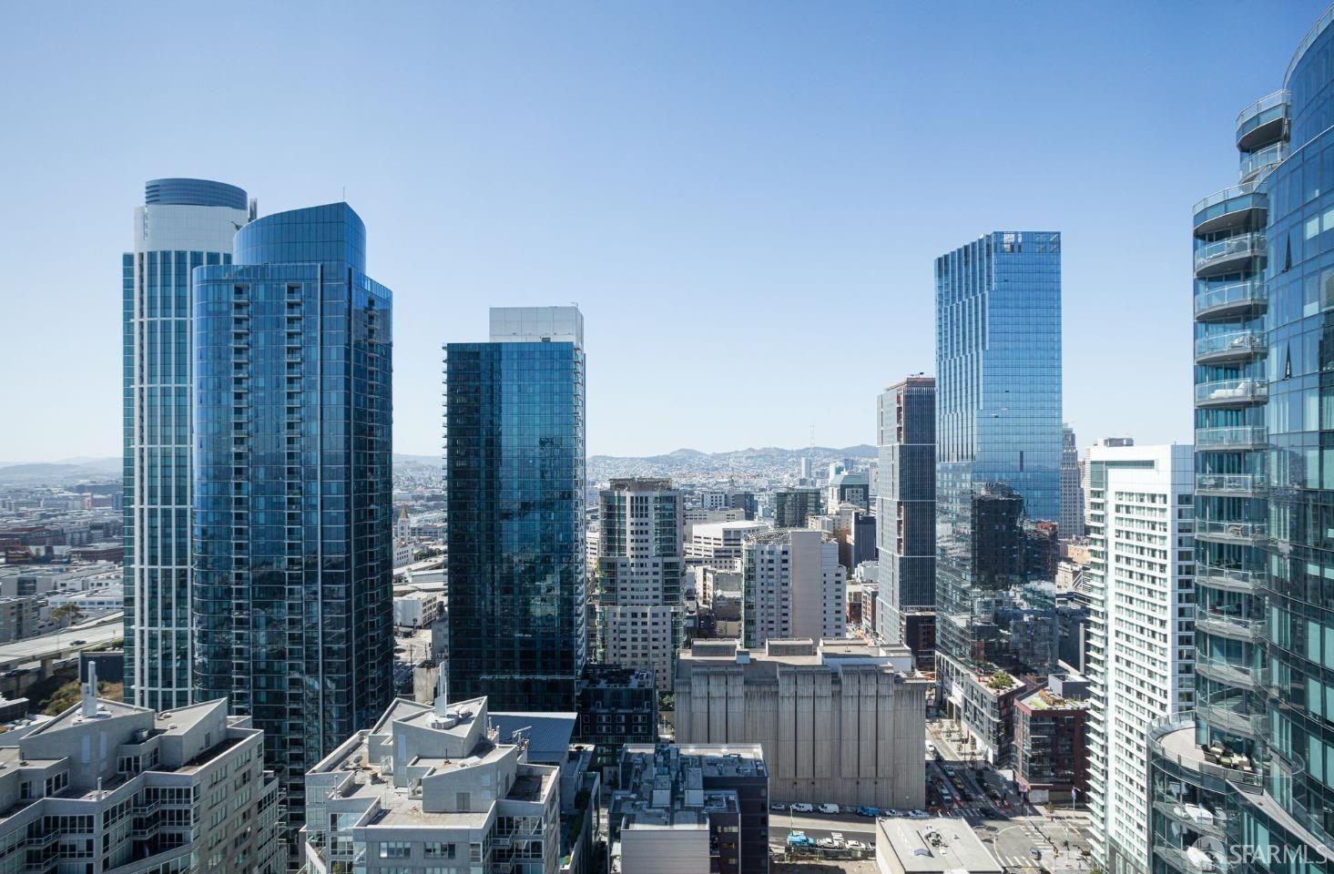 Photo #10: 426101602 Listing: Photo #10