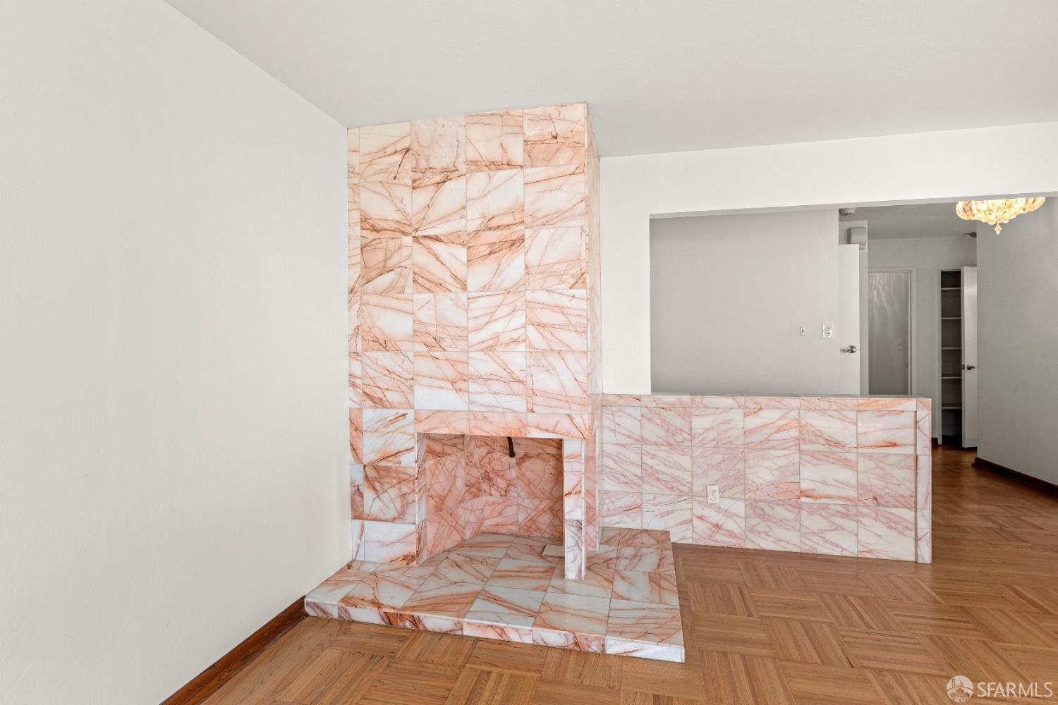 Detail Gallery Image 6 of 37 For 1301 48th Ave, San Francisco,  CA 94122 - 3 Beds | 3/1 Baths