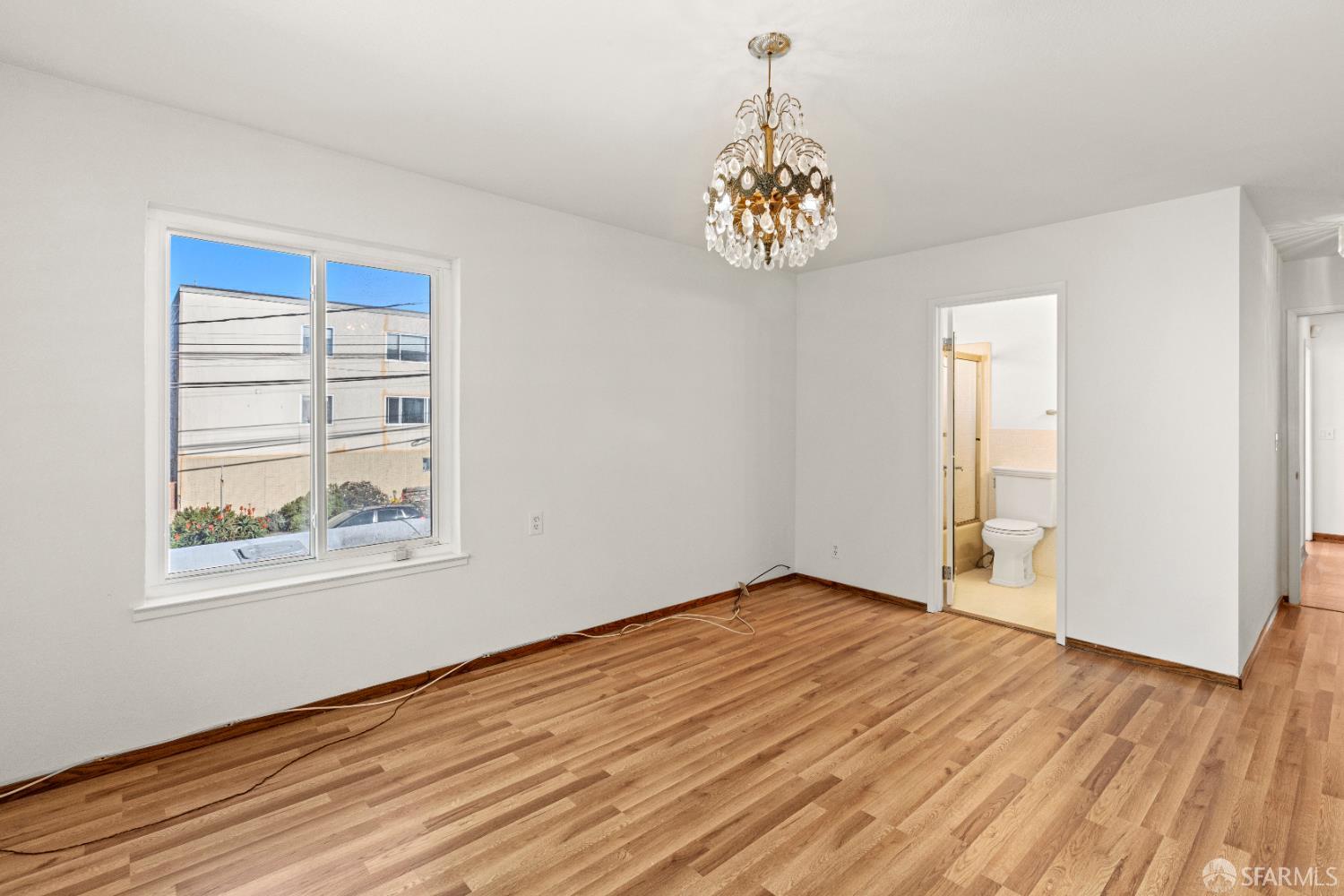 Detail Gallery Image 21 of 37 For 1301 48th Ave, San Francisco,  CA 94122 - 3 Beds | 3/1 Baths