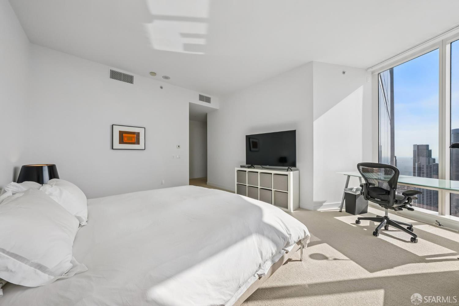 Detail Gallery Image 16 of 49 For 301 Mission St 52d,  San Francisco,  CA 94105 - 2 Beds | 3 Baths