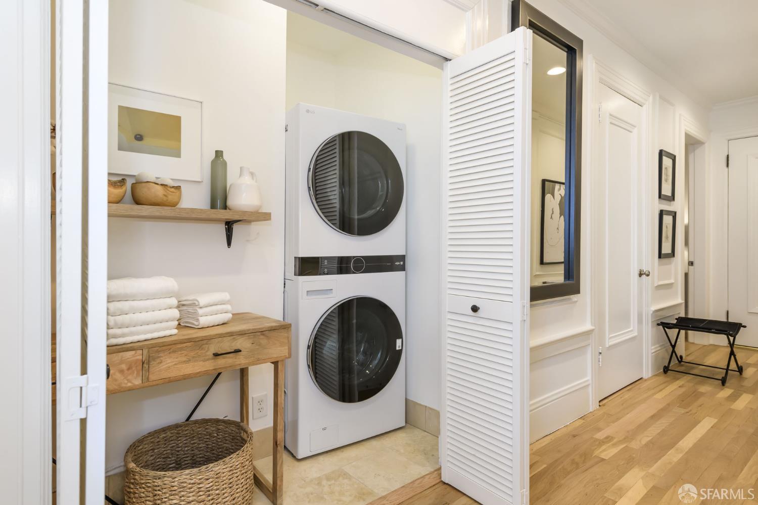 Detail Gallery Image 18 of 34 For 1701 Broadway #1,  San Francisco,  CA 94109 - 2 Beds | 2 Baths