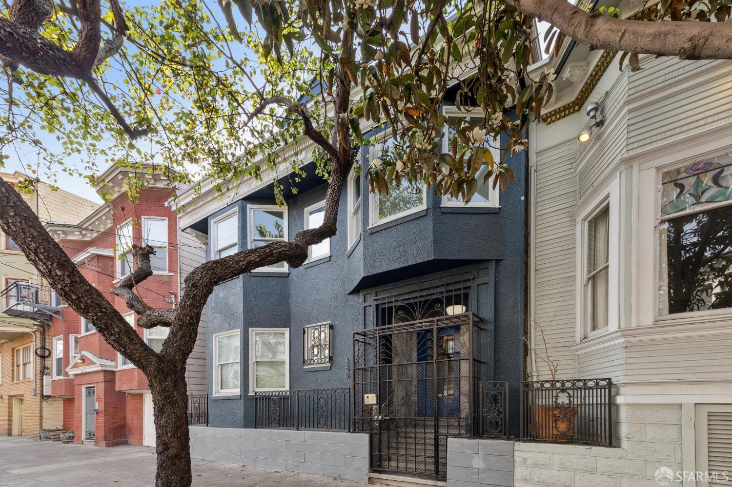 Detail Gallery Image 3 of 42 For 160 Julian Ave #3,  San Francisco,  CA 94103 - 2 Beds | 1 Baths