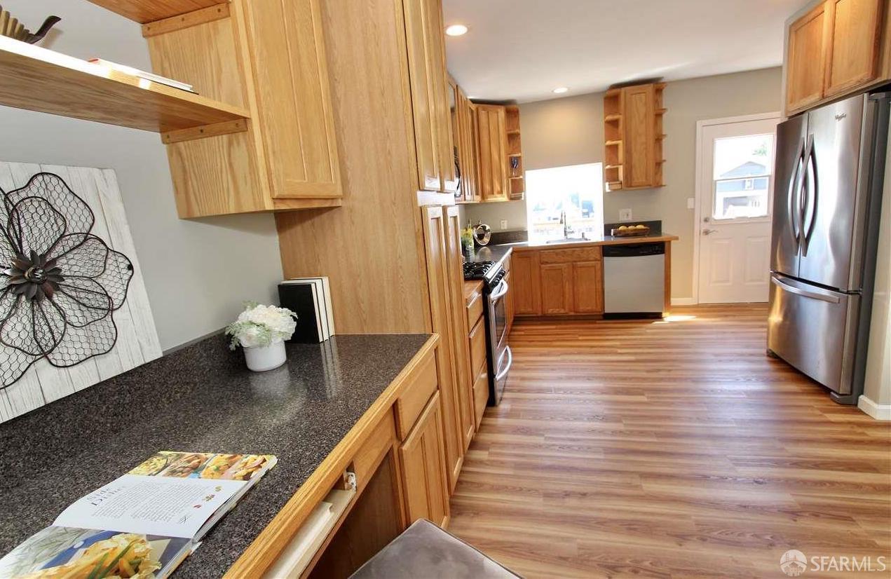 Detail Gallery Image 13 of 52 For 268 Linden Ave, San Bruno,  CA 94066 - 1 Beds | 1 Baths