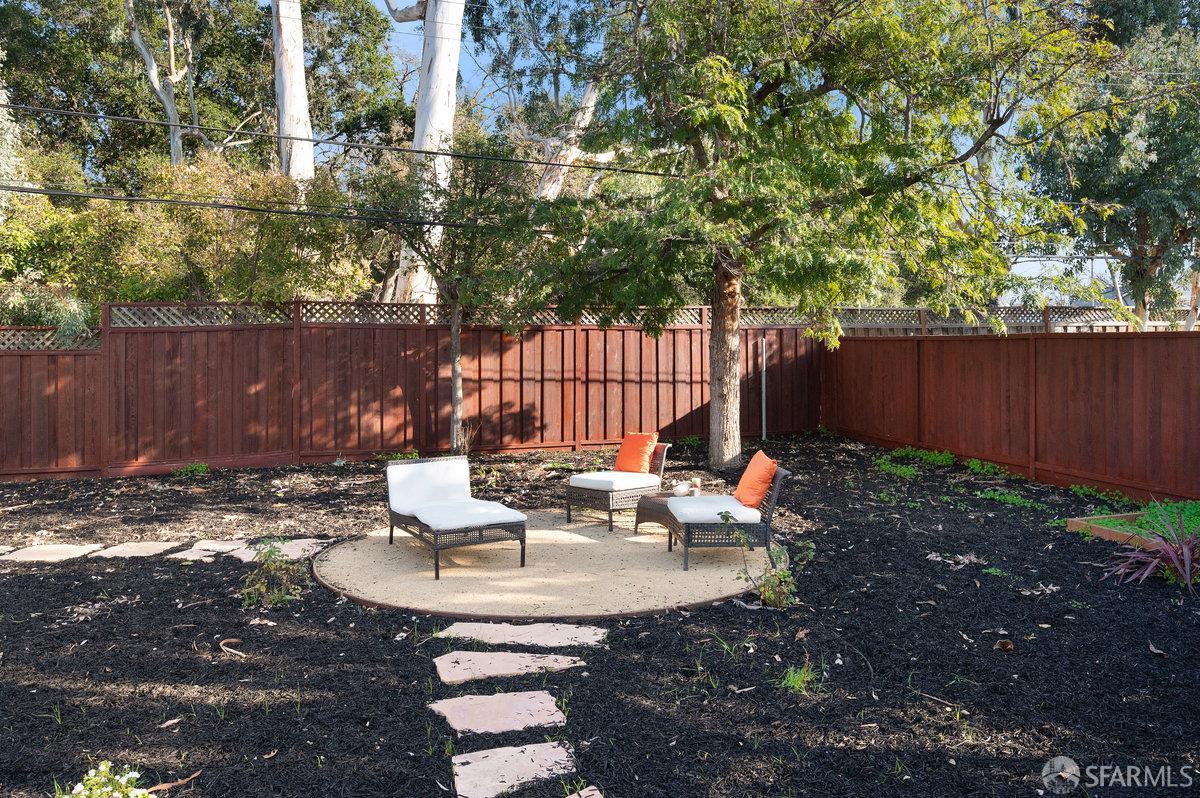 Detail Gallery Image 25 of 31 For 10860 Wunderlich Dr, Cupertino,  CA 95014 - 3 Beds | 1 Baths