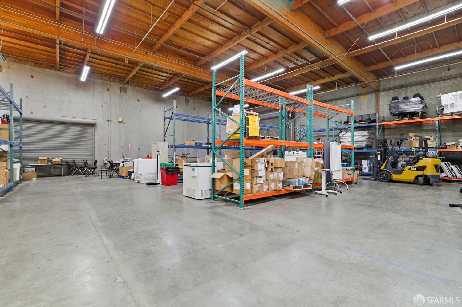 Detail Gallery Image 5 of 21 For 1811 S 7th St, San Jose,  CA 95112 - – Beds | – Baths