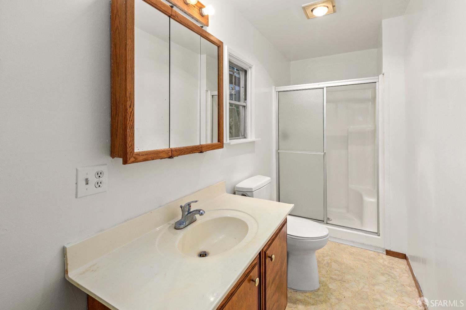 Detail Gallery Image 34 of 37 For 1301 48th Ave, San Francisco,  CA 94122 - 3 Beds | 3/1 Baths