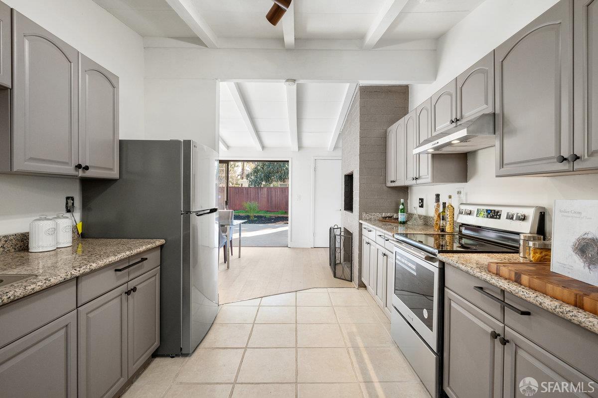 Detail Gallery Image 13 of 31 For 10860 Wunderlich Dr, Cupertino,  CA 95014 - 3 Beds | 1 Baths