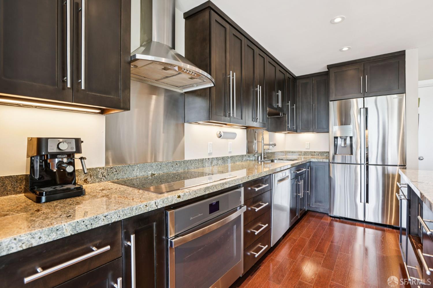 Detail Gallery Image 16 of 73 For 172 Portola Dr, San Francisco,  CA 94131 - – Beds | – Baths