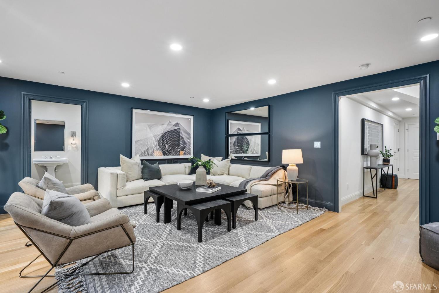 Detail Gallery Image 61 of 72 For 330 Locust St, San Francisco,  CA 94118 - 5 Beds | 5/1 Baths