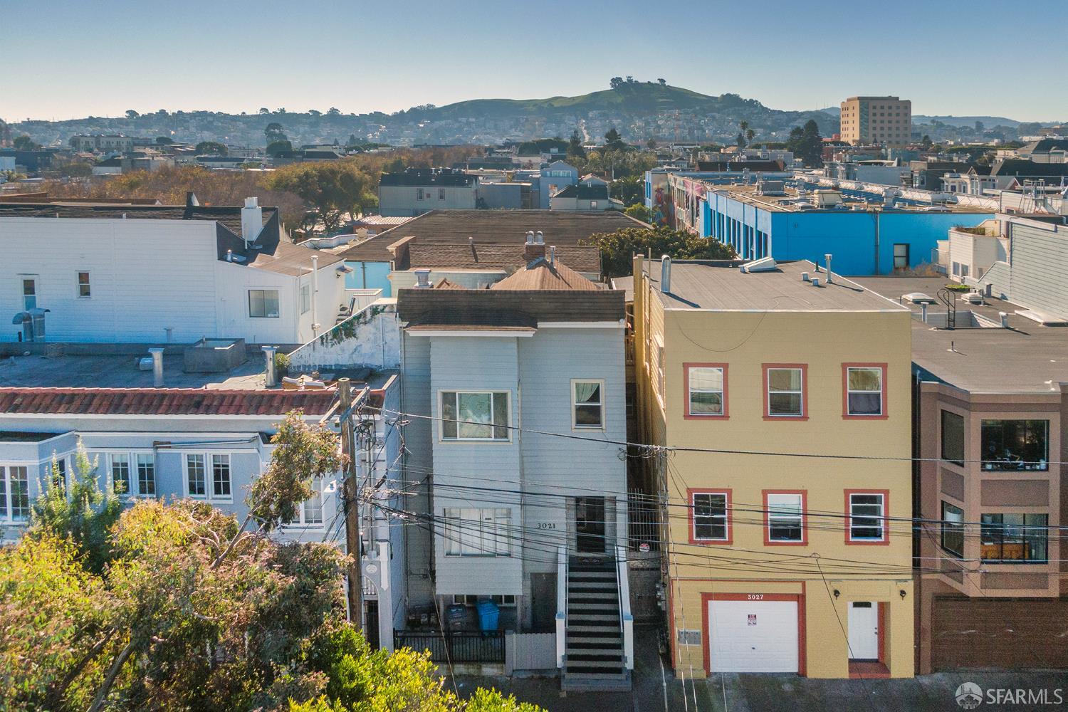 Detail Gallery Image 2 of 13 For 3021 22nd St, San Francisco,  CA 94110 - – Beds | – Baths