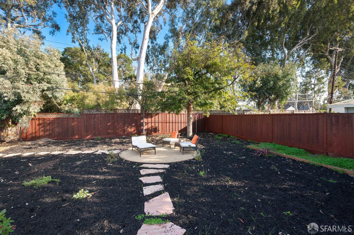 Detail Gallery Image 24 of 31 For 10860 Wunderlich Dr, Cupertino,  CA 95014 - 3 Beds | 1 Baths