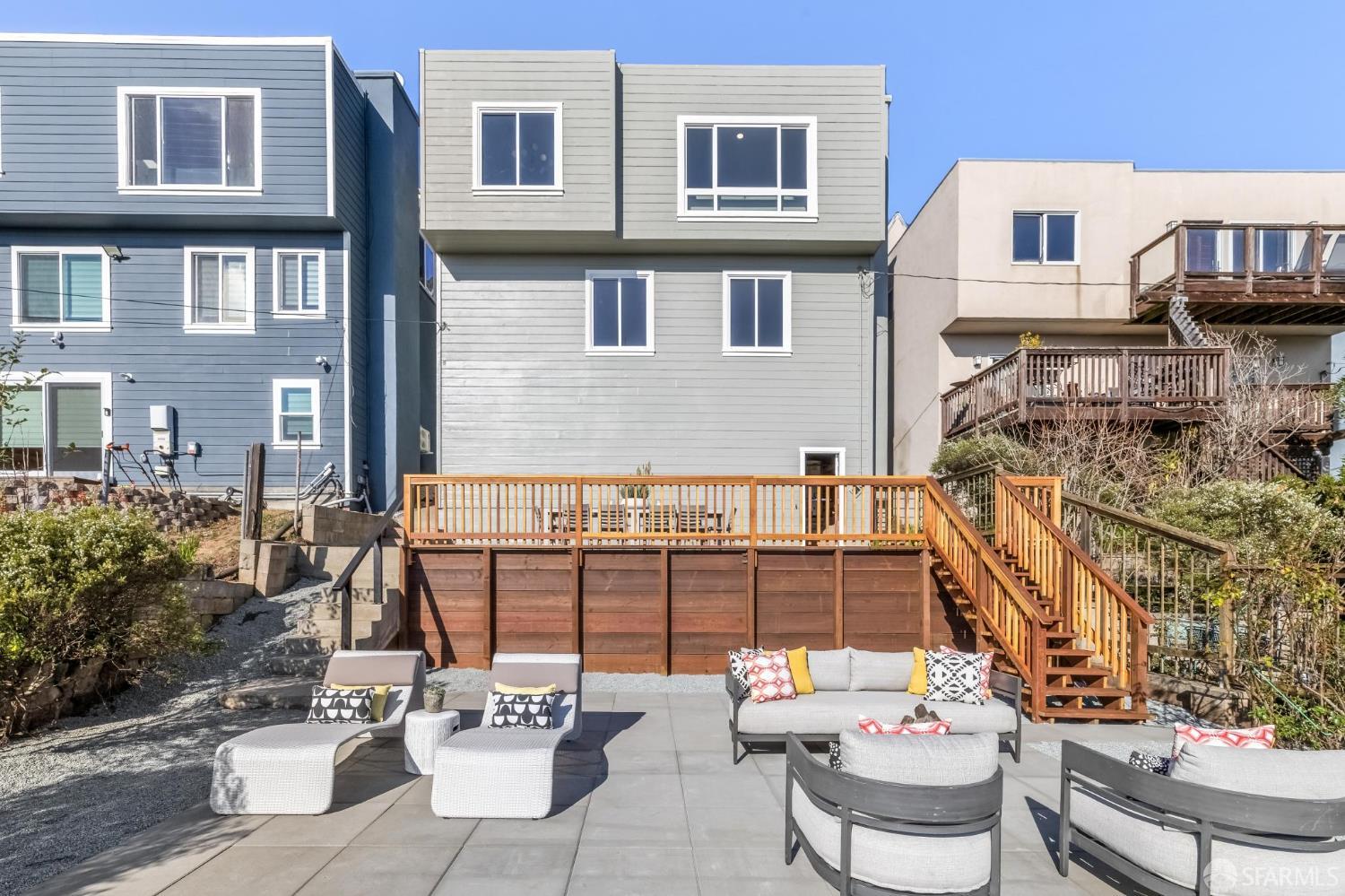 Detail Gallery Image 64 of 90 For 591 Los Palmos Dr, San Francisco,  CA 94127 - 4 Beds | 2 Baths