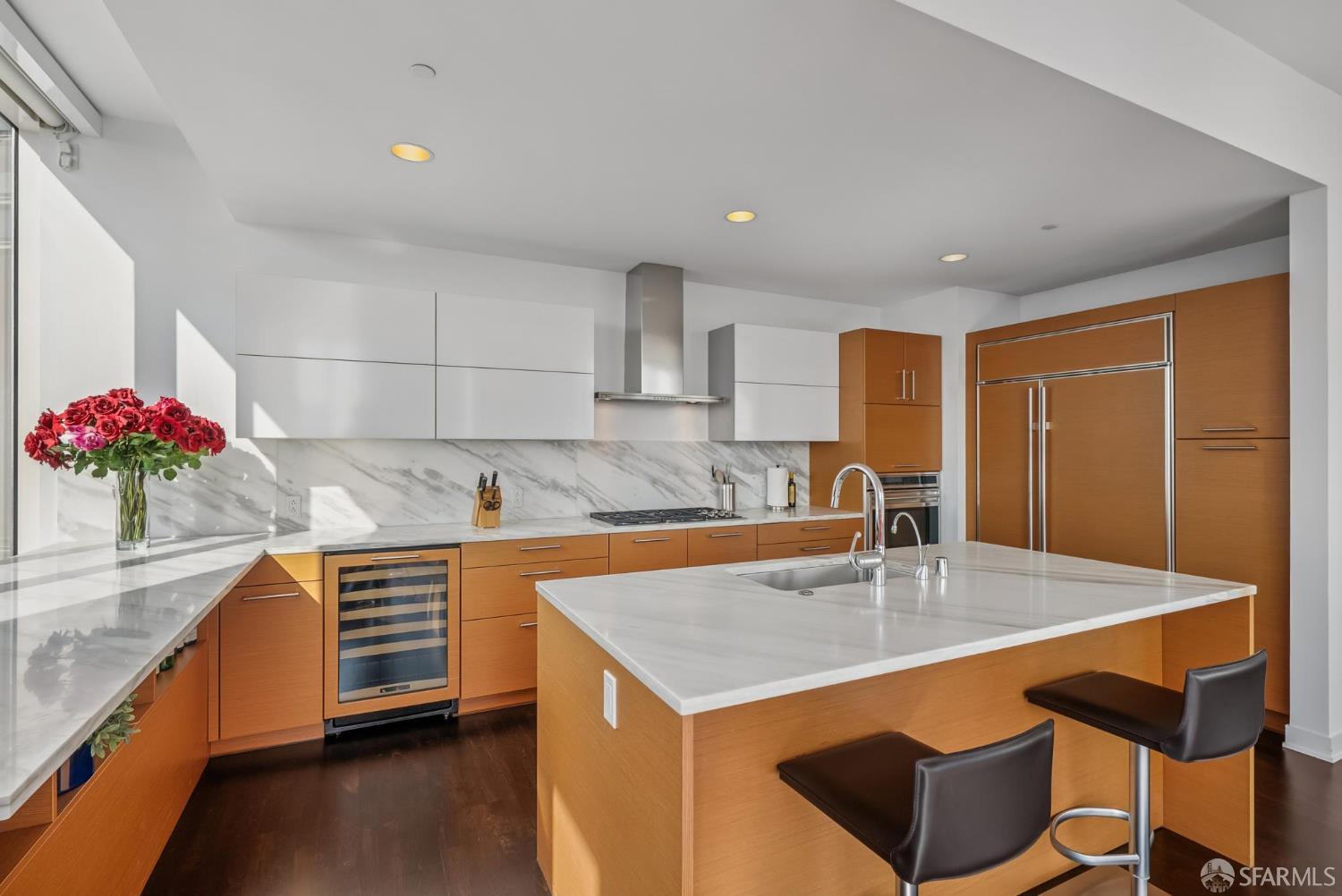 Detail Gallery Image 11 of 49 For 301 Mission St 52d,  San Francisco,  CA 94105 - 2 Beds | 3 Baths