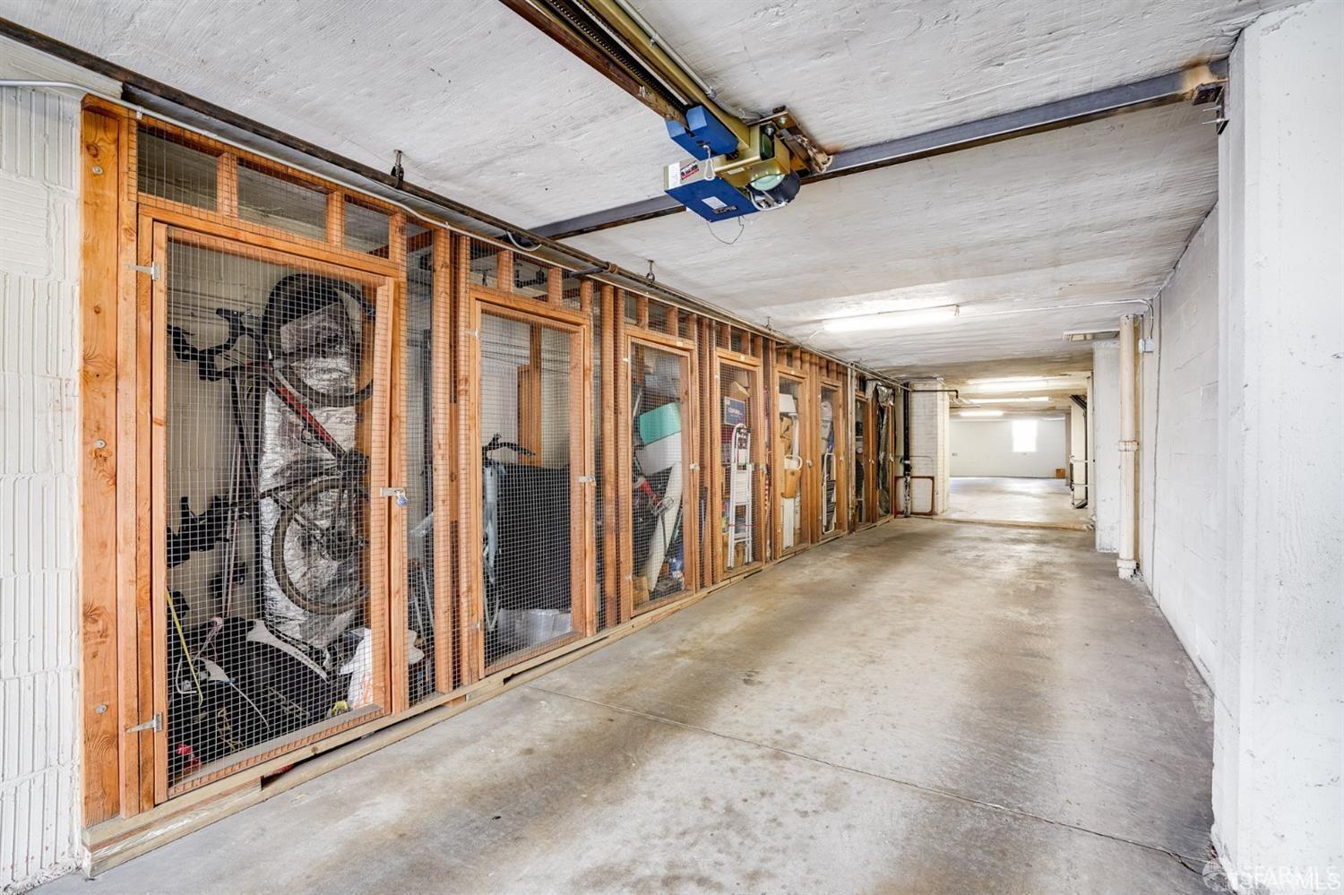 Photo #4: 426101702 Listing: Photo #4