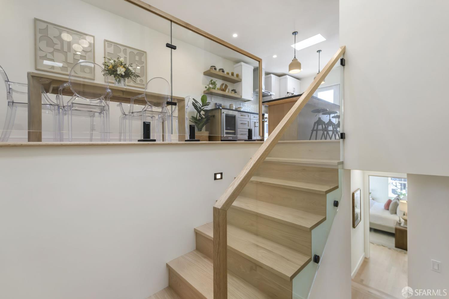 Detail Gallery Image 23 of 37 For 155 Flood Ave, San Francisco,  CA 94131 - 3 Beds | 2/1 Baths