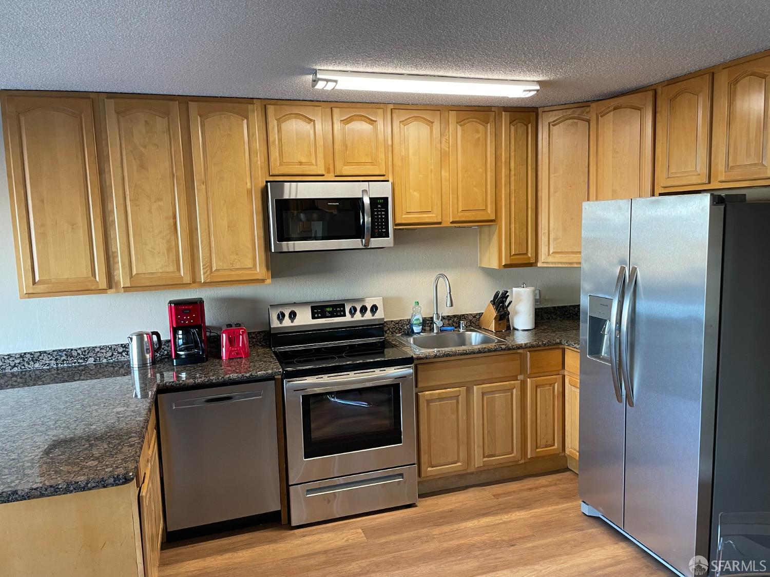 Detail Gallery Image 45 of 73 For 172 Portola Dr, San Francisco,  CA 94131 - – Beds | – Baths