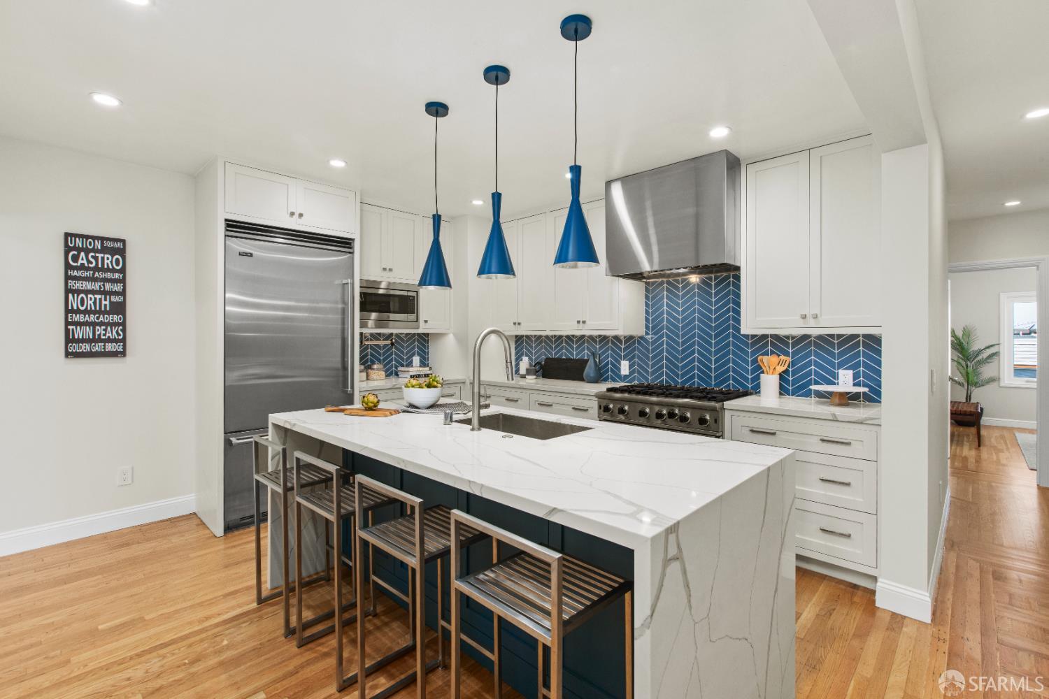 Detail Gallery Image 10 of 87 For 22 Shawnee Ave, San Francisco,  CA 94112 - 3 Beds | 2 Baths