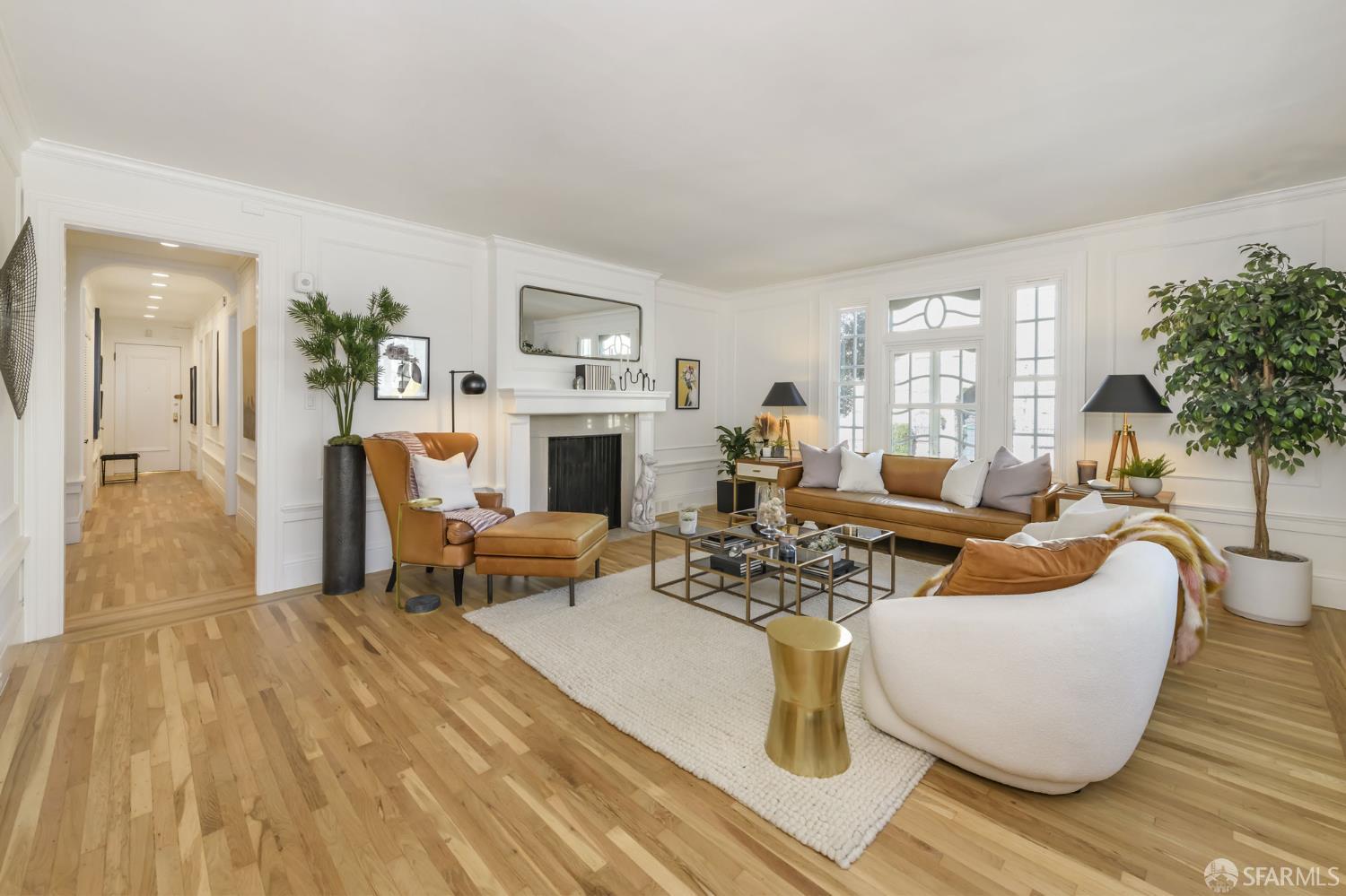 Detail Gallery Image 2 of 34 For 1701 Broadway #1,  San Francisco,  CA 94109 - 2 Beds | 2 Baths