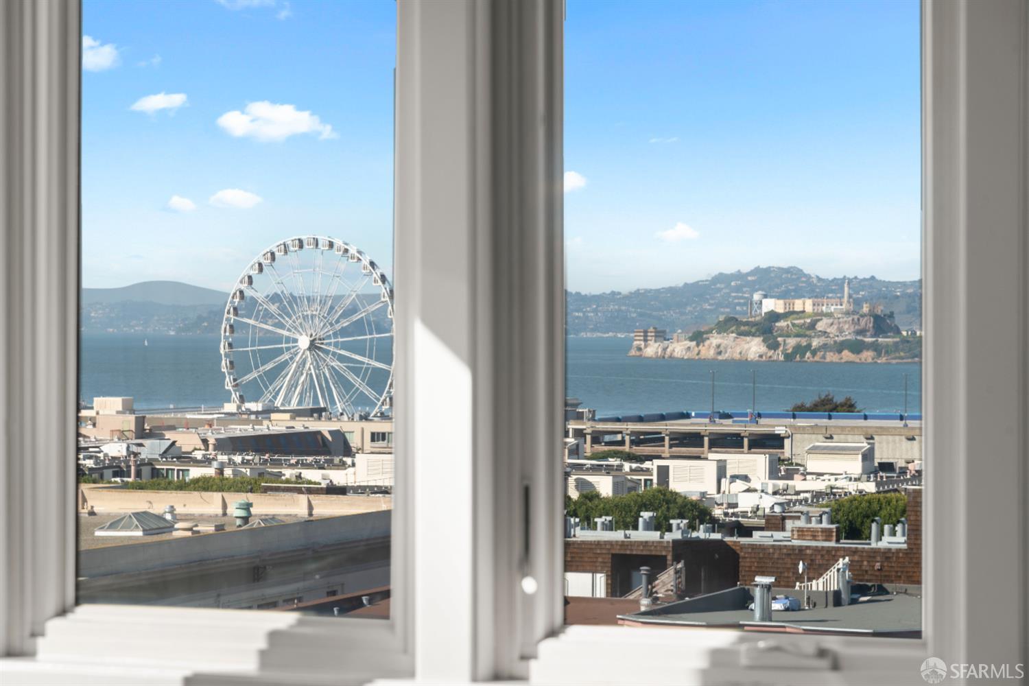 Detail Gallery Image 17 of 90 For 392 Chestnut St, San Francisco,  CA 94133 - – Beds | – Baths