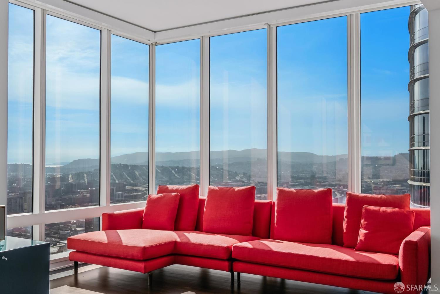 Detail Gallery Image 6 of 49 For 301 Mission St 52d,  San Francisco,  CA 94105 - 2 Beds | 3 Baths