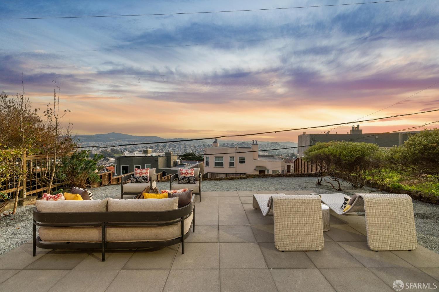 Detail Gallery Image 76 of 90 For 591 Los Palmos Dr, San Francisco,  CA 94127 - 4 Beds | 2 Baths