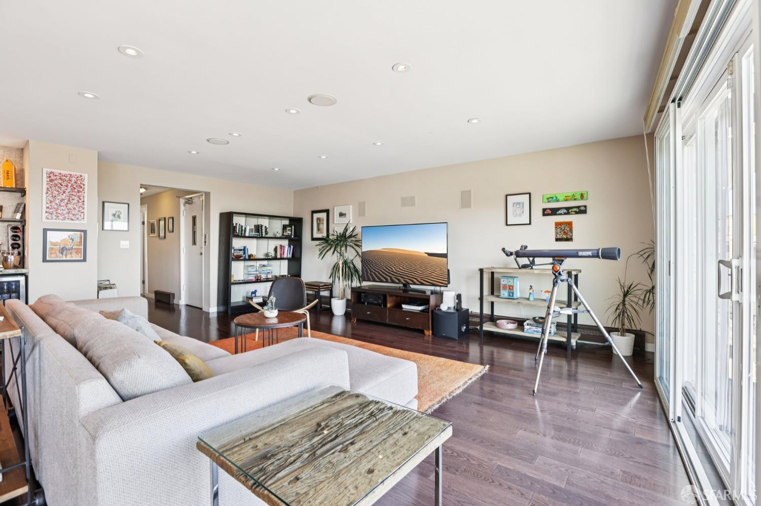 Detail Gallery Image 7 of 73 For 172 Portola Dr, San Francisco,  CA 94131 - – Beds | – Baths