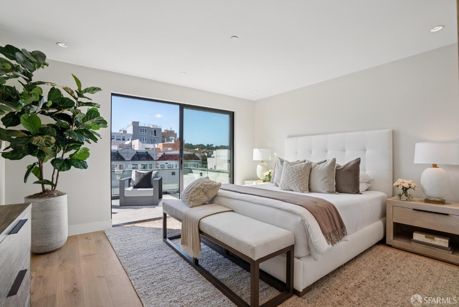 Detail Gallery Image 12 of 17 For 574 27th Ave, San Francisco,  CA 94121 - – Beds | – Baths