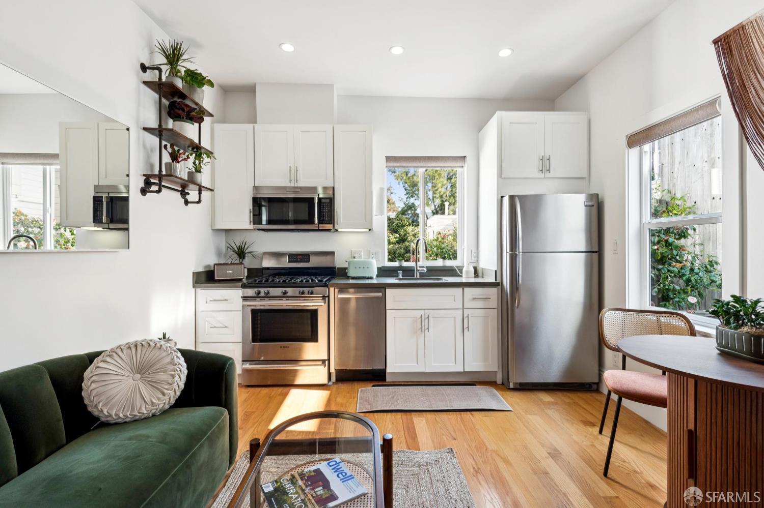 Detail Gallery Image 2 of 18 For 178 Clinton Park a,  San Francisco,  CA 94103 - 0 Beds | 1 Baths