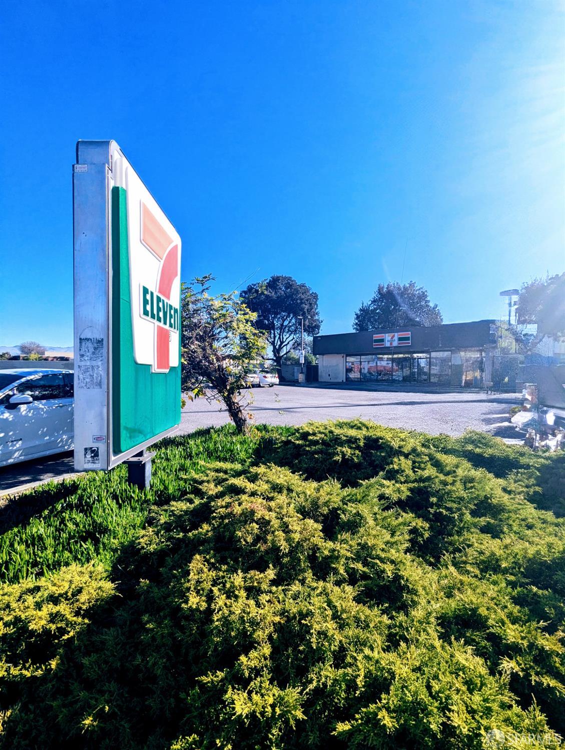 Detail Gallery Image 6 of 6 For 602 Tully Rd, San Jose,  CA 95111 - – Beds | – Baths