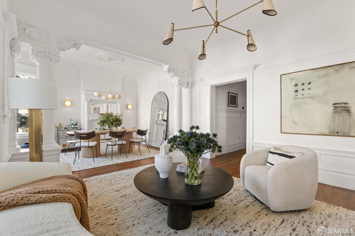 Photo #2: 426101632 Listing: Photo #2