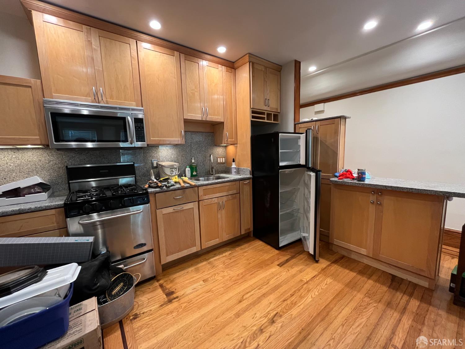 Detail Gallery Image 14 of 35 For 600 39th Ave, San Francisco,  CA 94121 - – Beds | – Baths