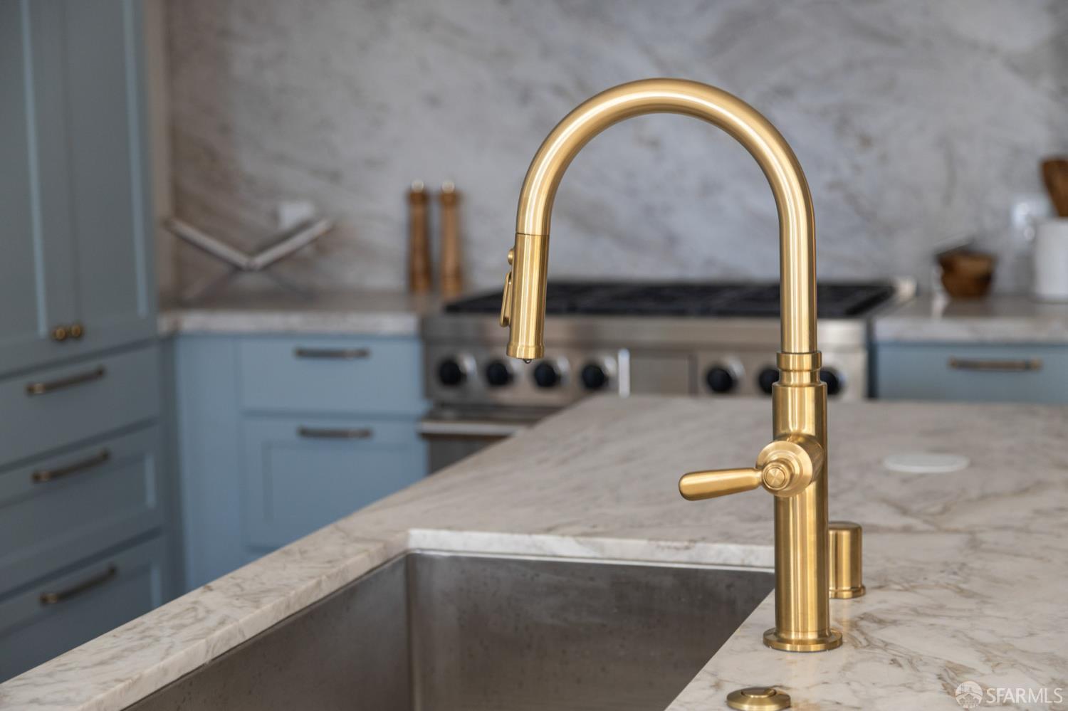 Photo #17: 426101632 Listing: Photo #17