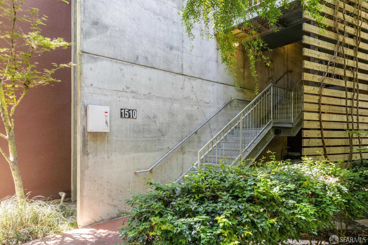 Detail Gallery Image 8 of 17 For 1510 Park Ave #B,  Emeryville,  CA 94608 - 1 Beds | 1 Baths