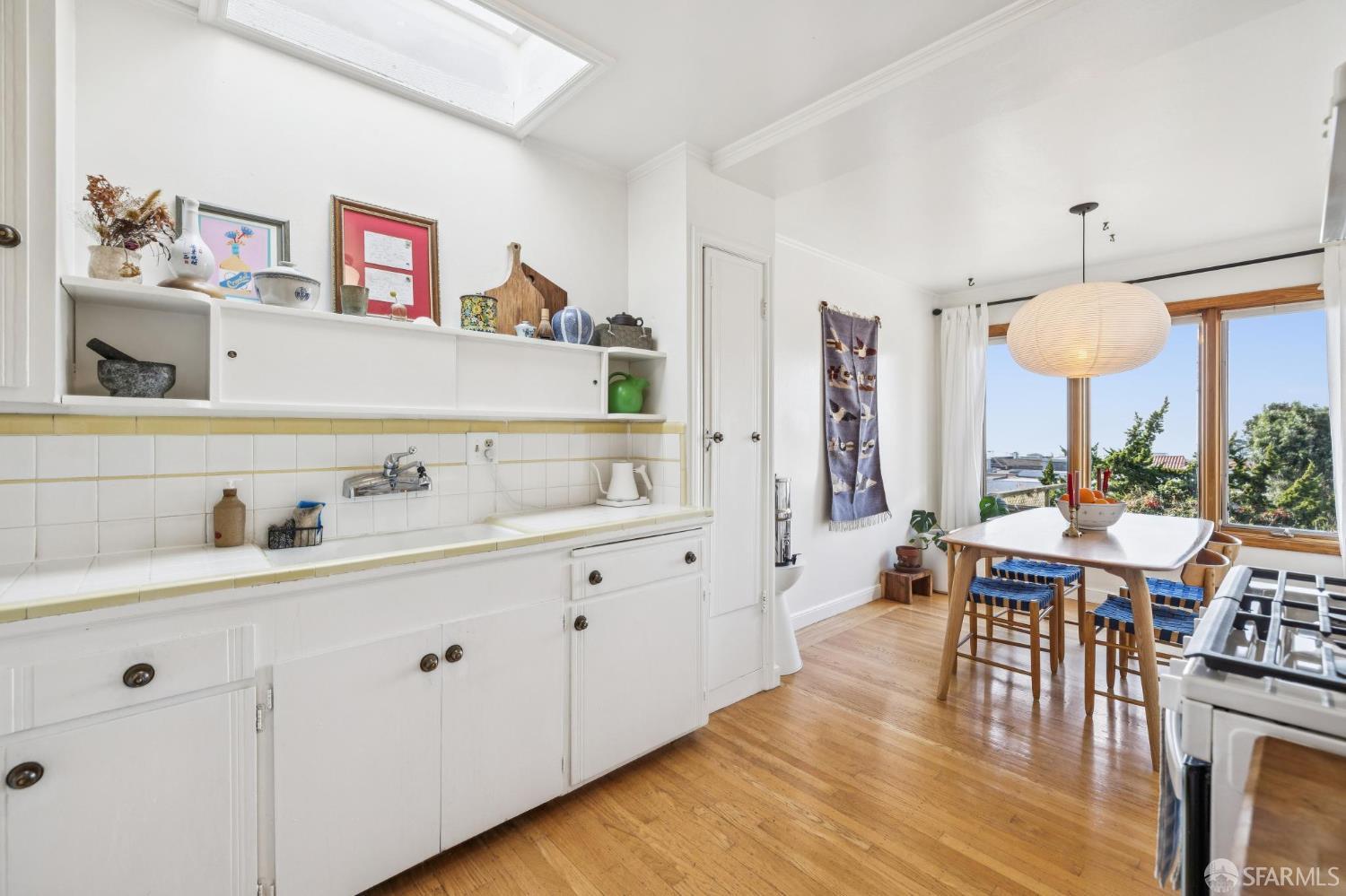 Detail Gallery Image 11 of 45 For 1815 29th Ave, San Francisco,  CA 94122 - 2 Beds | 1 Baths