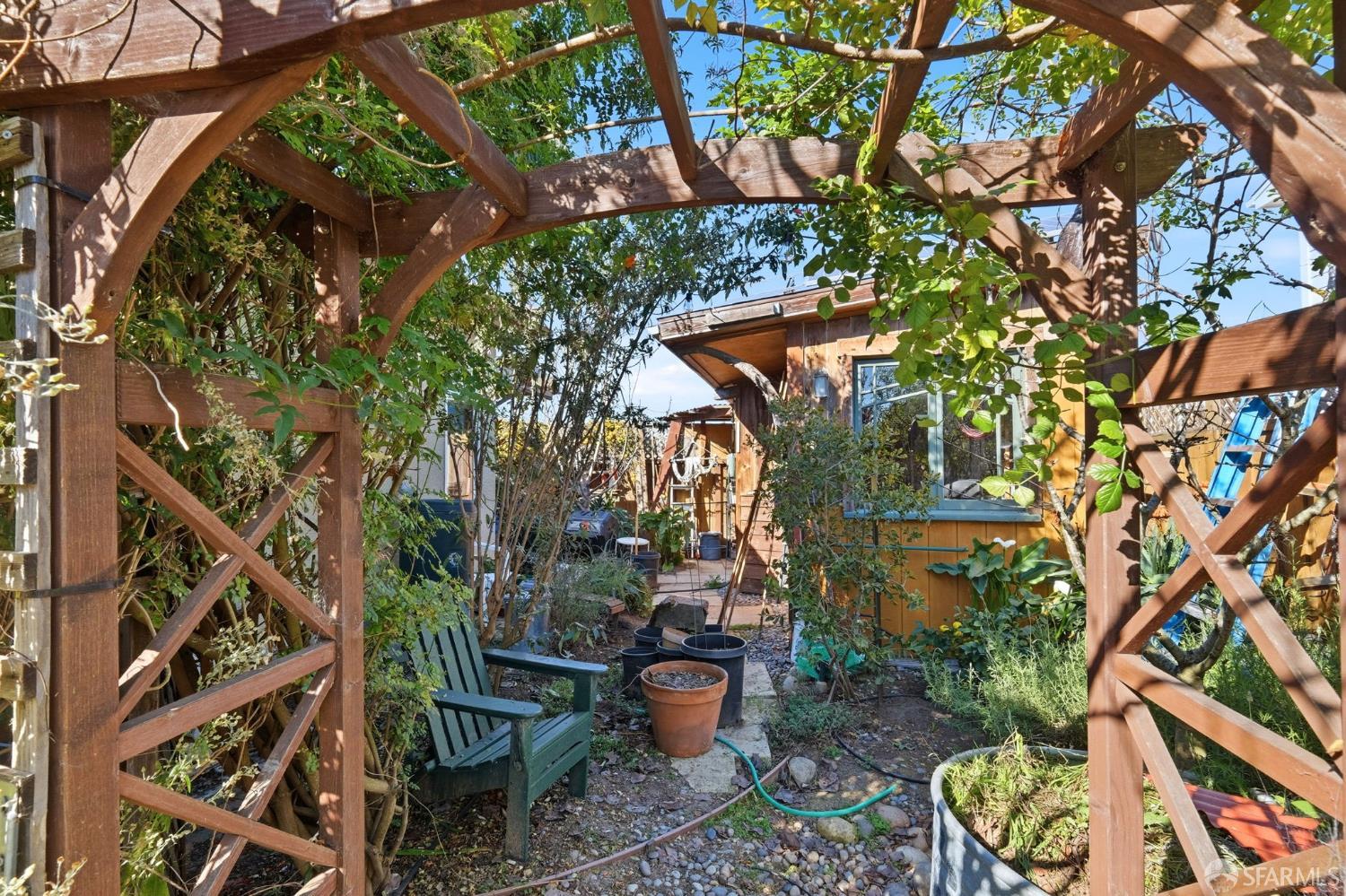 Detail Gallery Image 32 of 48 For 820 Almar Ave, Santa Cruz,  CA 95060 - 3 Beds | 2/1 Baths