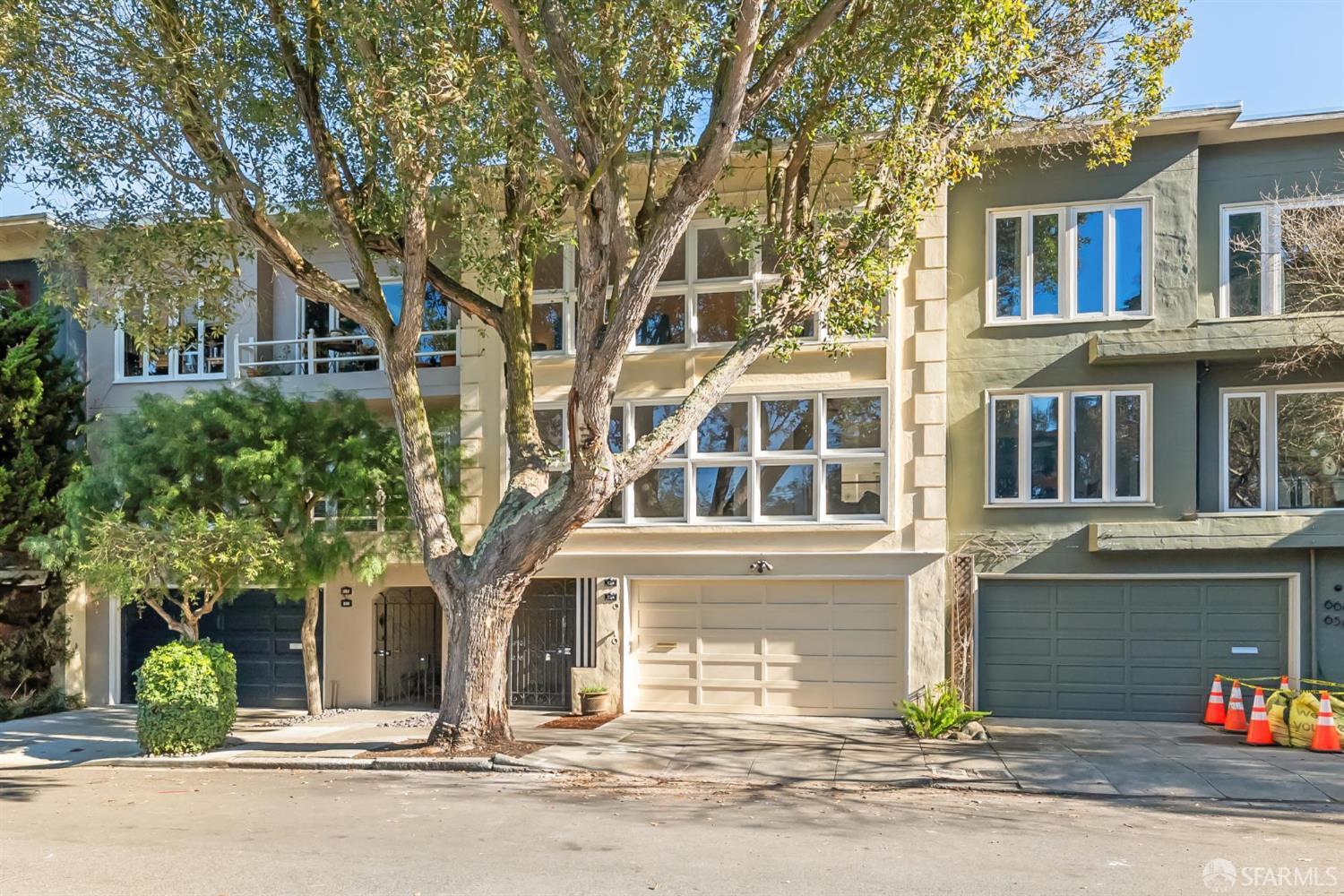 Front Image Thumbnail for SF426102115